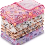 Cozy And Cute Pet Blanket - Keep Your Dog Or Cat Warm In All Seasons!